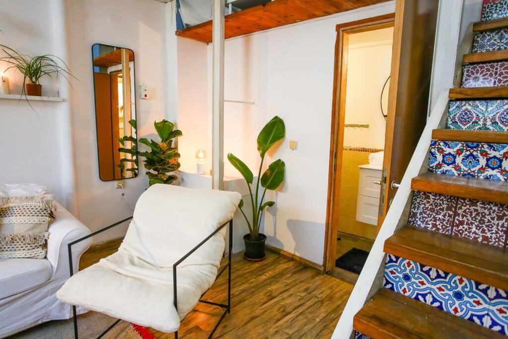 Apartment Magical 2 Story Old Jaffa Loft *